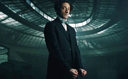 Houdini -- Screengrab from exclusive EW.com clip.